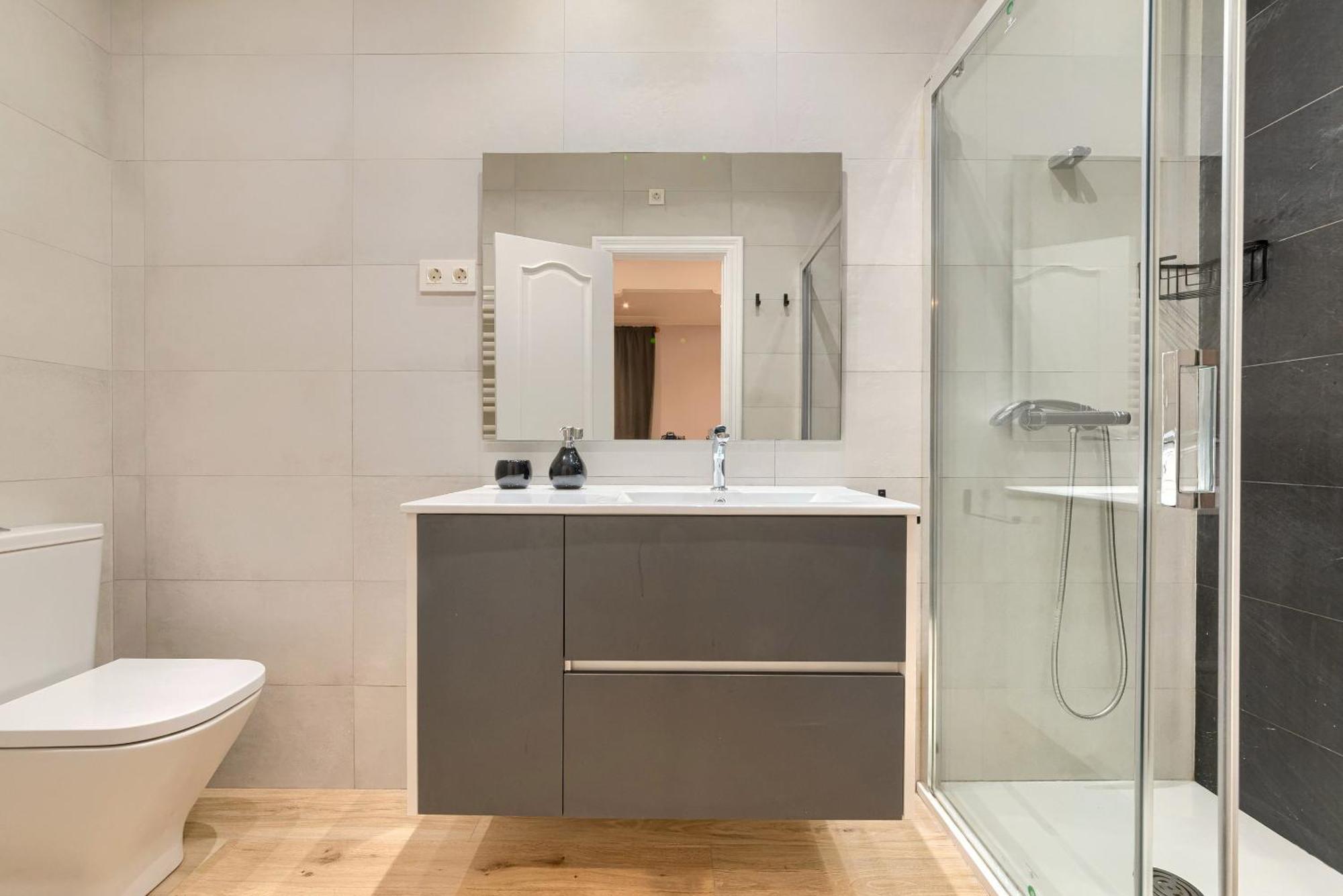 Encantadora Vivienda Turistica A Orillas De La Ria Bilbao Eksteriør billede
